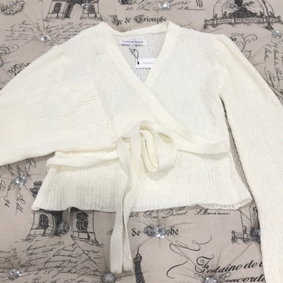 Cupcakes and Cashmere Imelda Faux Wrap Sweater - Picture 4 of 8